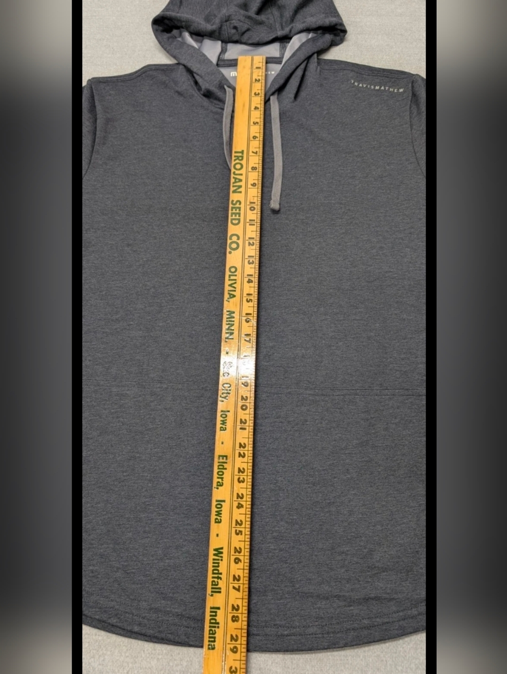 TravisMathew ร Ritz-Carlton Los Angeles Pullover Hoodie โ Men's XL - Picture 9 of 10